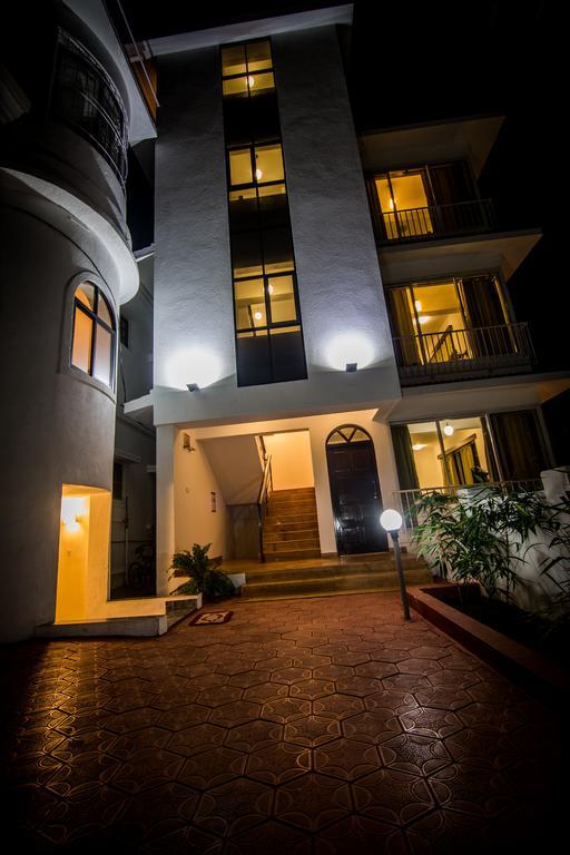 Pinnacle Holiday Homes Arpora Exterior photo